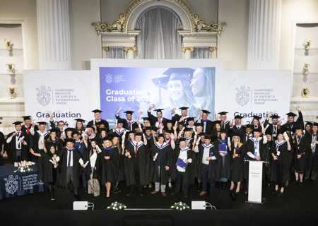 Groupioegraduation2024001